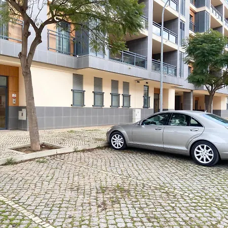 Zenit Olhao Bed & Breakfast 4*